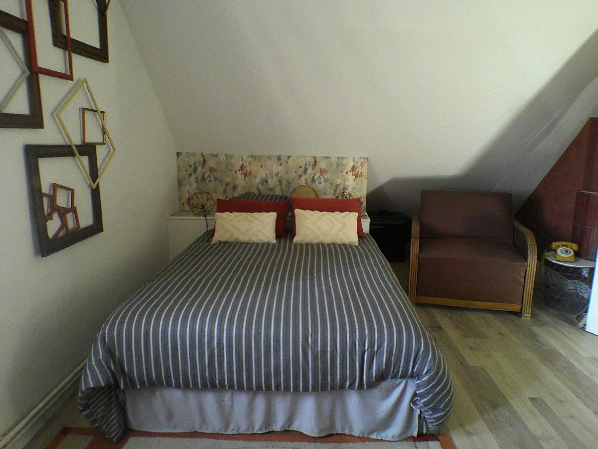 Le Clocooning Chambres D'Hotes Chez L'Habitant Billy  Ngoại thất bức ảnh